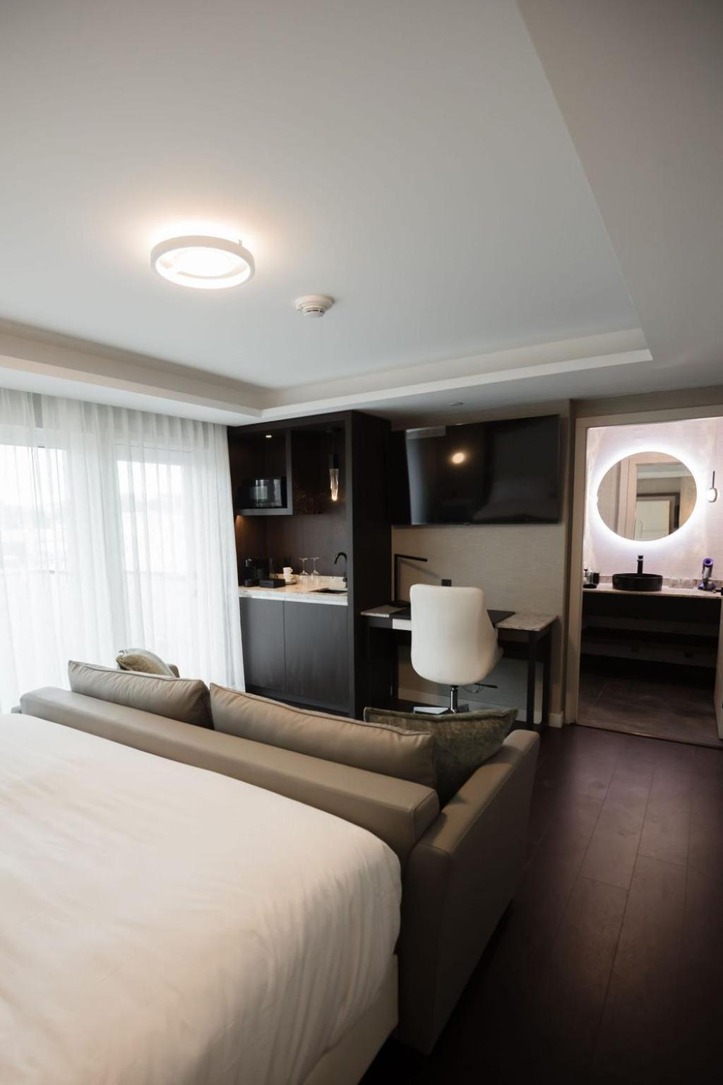 The Reid Hotel Vanderhoof Екстер'єр фото